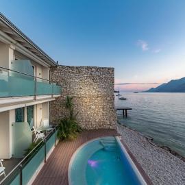 Hotel Vega,位于马尔切西内的酒店
