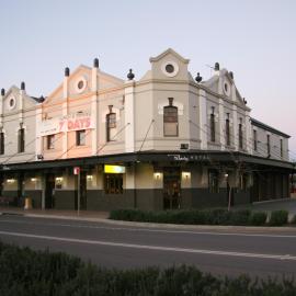 Peden's Hotel，位于塞斯诺克的酒店