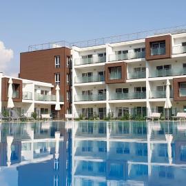 Piamarta Apartments，位于托斯科拉诺-马德尔诺的酒店