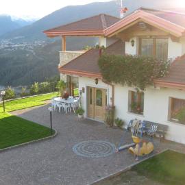 Agritur Vista Lago，位于Revò的酒店