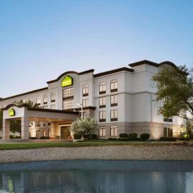 Wingate by Wyndham Cincinnati Blue Ash