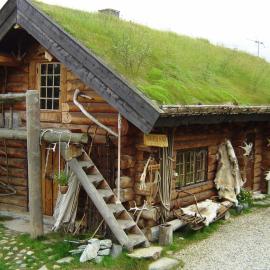 Engholm Husky Design Lodge，位于卡拉绍克的酒店
