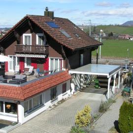 Pension Chalet Charme，位于Siebnen的酒店