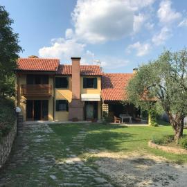 Casa vacanze Agli ulivi，位于Baone的酒店