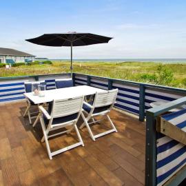 Skærven Beachfront Apartments and Cottage，位于尼堡的酒店