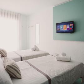 SubUp Hostel，位于帕洛斯角的酒店
