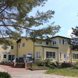 Hotel Villa Strandkorb - Adults Only,位于格拉尔-米里茨的酒店