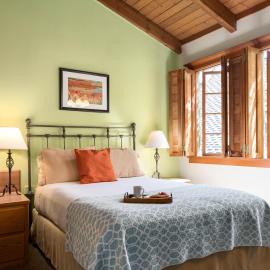 The La Conner Inn，位于拉康纳的酒店