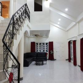 OMG Guesthouse Room for 6