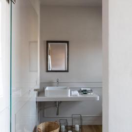 Suites Menaggio，位于梅纳焦的酒店