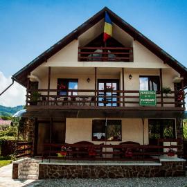 Pensiunea Panoramic，位于科尔贝尼的酒店