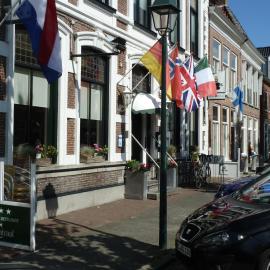 Hotel Centraal,位于哈林亨的酒店