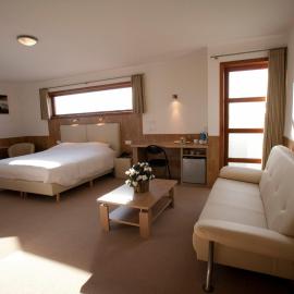 Hotel Chamdor，位于鲁瑟拉勒的酒店