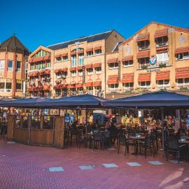 Queen Hotel，位于埃因霍温的酒店