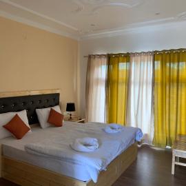 AMIGO LEH Guesthouse
