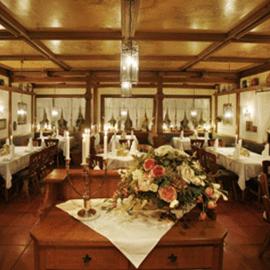 Hotel-Restaurant Esbach Hof，位于基青根的酒店