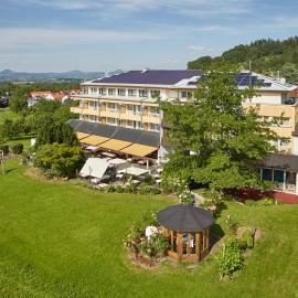 Badhotel Restaurant Stauferland，位于巴特博尔的酒店