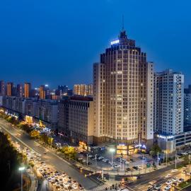 Atour Hotel Weifang Jinma Road City Hall，位于潍坊的酒店
