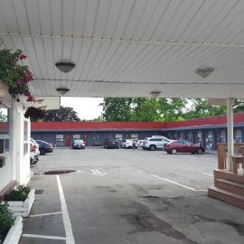 Niagara Inn & Suites，位于尼亚加拉瀑布的酒店