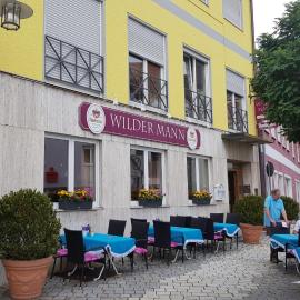 Hotel-Gasthof Wilder Mann，位于费穆德的酒店