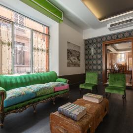 Hotel Button，位于帕尔马的酒店