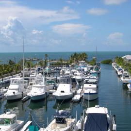 FULL TIME LIC MGR - MODERN OCEANFRONT CONDO! BEAUTIFUL OCEAN VIEWS! BEACH RESORT! 2 KING BEDs!