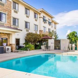 Comfort Inn and Suites Yuma I-8，位于优马的酒店