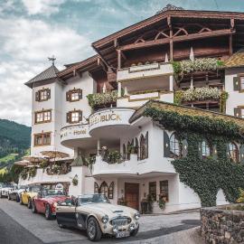 Hotel Alpenblick Zillertal，位于希帕赫的酒店