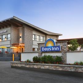 Days Inn by Wyndham Montreal East,位于蒙特利尔的酒店