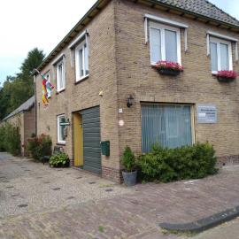 Bed & Breakfast Zuidlaren，位于泽伊德拉伦的酒店