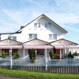 Hotel am Kirschberg,位于Alten Buseck的酒店