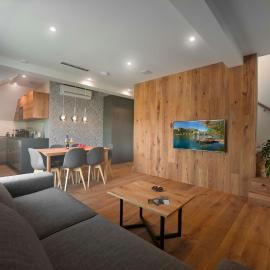 Vila Ula La Luxury Apartments，位于布莱德的酒店