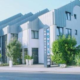 Hotel am Weiher，位于埃尔克伦茨的酒店