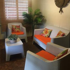 Naniqui Cottage - Only Adults -Parking Golf Car Only-No Electric Bikes，位于库莱布拉的酒店