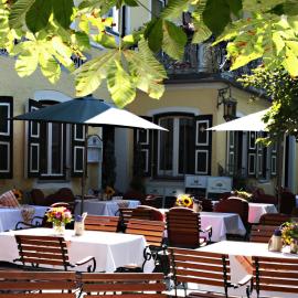 Gasthaus Poelt，位于费尔达芬格的酒店