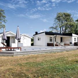 3 Bedroom Gorgeous Home In Löttorp，位于勒托普的酒店