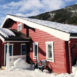 Three-Bedroom Holiday Home In Branas，位于布拉纳斯的酒店