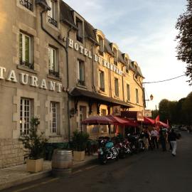 Hotel du Rempart，位于桑塞尔的酒店