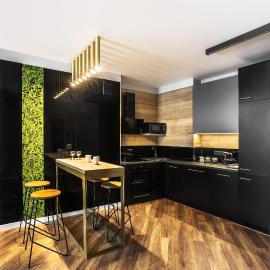 Apartamenty Nowa Kamienica Częstochowa Centrum Szymanowskiego 22A，位于琴斯托霍瓦的酒店