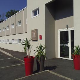 Contact Hôtel Marseille Aubagne,位于拉佩讷叙尔于沃讷的酒店