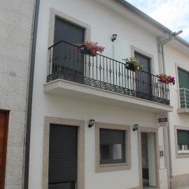 Residencial Kuarenta&Um，位于巴塞卢什的酒店
