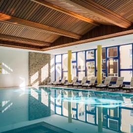 Hotel Europa Suites St Moritz，位于圣莫里茨的酒店