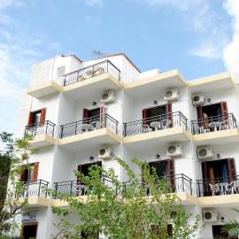 Hotel Rena，位于阿基奥斯基利考斯的酒店