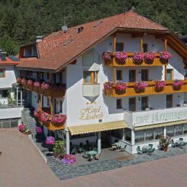 Hotel Elisabeth，位于崔聂斯的酒店