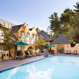 Lafayette Park Hotel & Spa，位于拉斐特的酒店