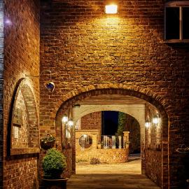 Loftsome Bridge Hotel，位于Wressell的酒店