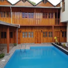Hostal La Maison Canadiense，位于圣拉蒙的酒店