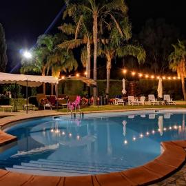 Hotel ausonia，位于科里利亚诺·卡拉布罗的酒店