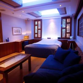 WATER HOTEL Cy (Audlt Only)，位于町田市的酒店