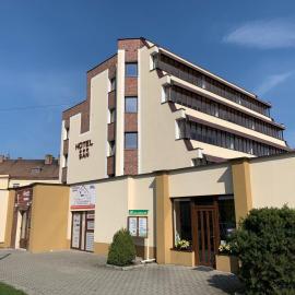HOTEL SAN，位于Holíč的酒店